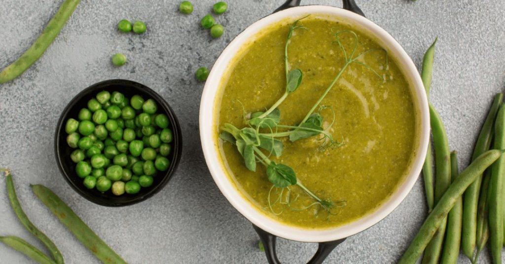 Low-Fat Split Pea and Vegetable Soup